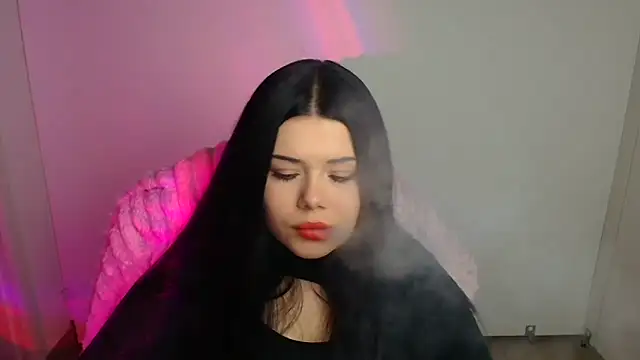 Snapshot of Mona_Esty chatting on 10.11.25 Mona Esty online show from 10.11.25