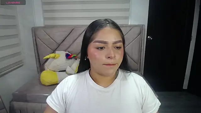 Snapshot of Dayan_v_ chatting on 10.18.25 Dayan v online show from 10.18.25