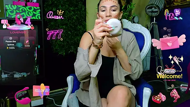 Snapshot of nicolepalmer chatting on 07.02.26 nicolepalmer online show from 07.02.26