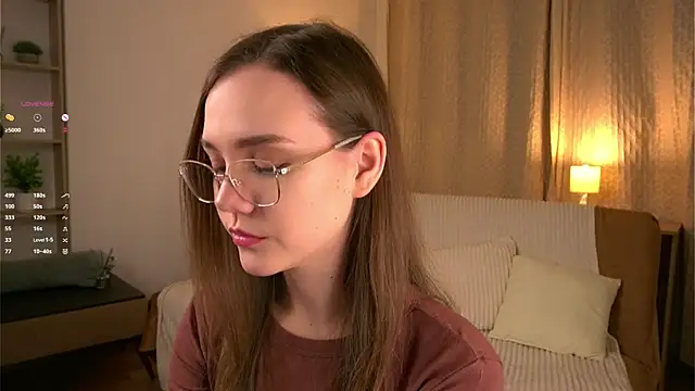 SweetSaraPie online show from 04.16.26