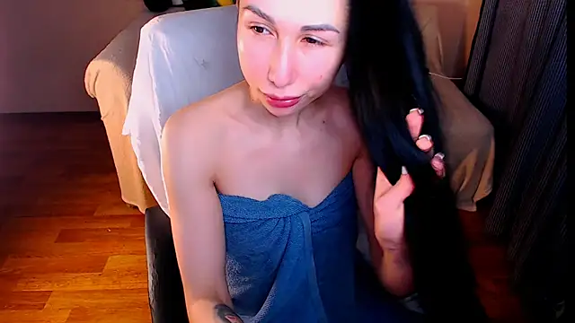 Snapshot of Fairy_elya_hot chatting on 05.22.26 Fairy elya hot online show from 05.22.26