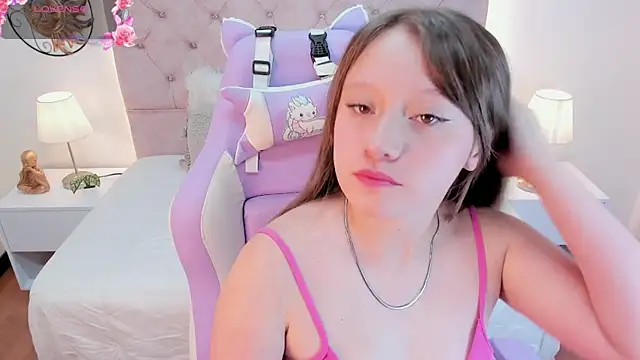 AliciaMoonx online show from 10.21.25