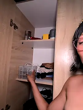 Qadeshoficial online show from 10.26.25