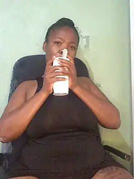 Snapshot of BarbioTheEmpressXxxxx chatting on 04.29.26 BarbioTheEmpressXxxxx online show from 04.29.26