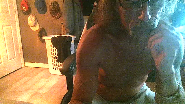 Tommy Love23 online show from 03.05.26