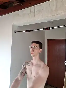 SweetGoodBoy22 online show from 10.06.25