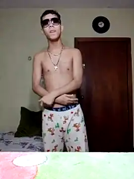 Mrdante23 online show from 10.18.25