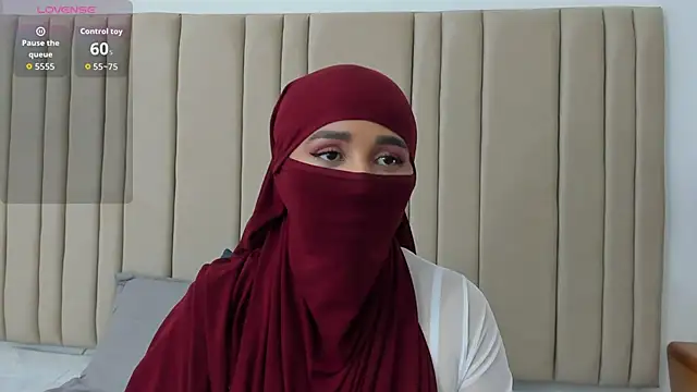  alishaa c online show from 10.08.25