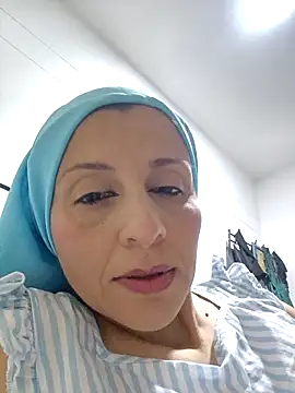 Snapshot of Aafsha_ chatting on 04.27.26 Aafsha online show from 04.27.26