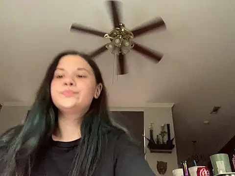 Snapshot of Jynx420friendly chatting on 07.10.26 Jynx420friendly online show from 07.10.26
