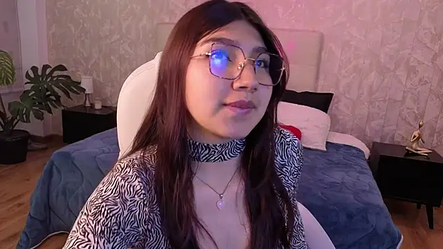 zoe capeli online show from 10.21.25