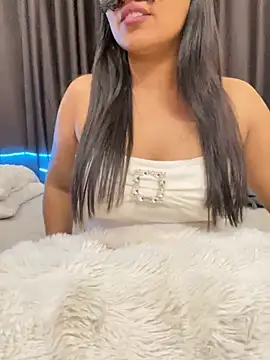 vickyandtania online show from 02.13.26