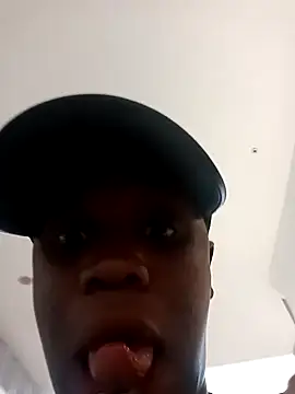 Phat booty222 online show from 10.13.25