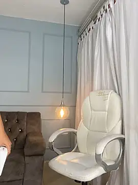 Snapshot of Rose_monroee chatting on 02.05.26 Rose monroee online show from 02.05.26