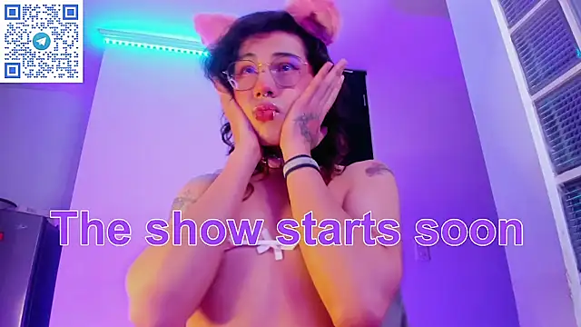 Snapshot of Sweet-SharoKitty chatting on 02.24.26 Sweet-SharoKitty online show from 02.24.26