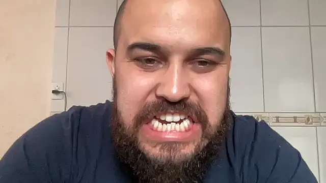 Snapshot of mayday2025m chatting on 12.05.25 mayday2025m online show from 12.05.25