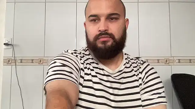 Snapshot of mayday2025m chatting on 12.15.25 mayday2025m online show from 12.15.25