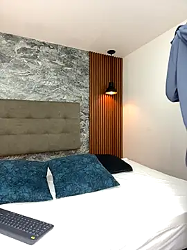 Sam Clark online show from 10.21.25