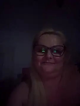 NieMaJazdyBezGwiazdy7883 online show from 02.21.26