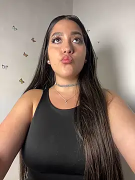 Nhefertary online show from 10.19.25