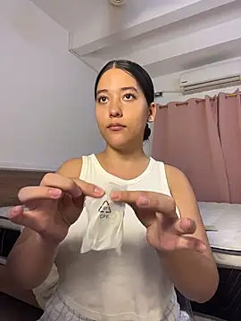 Nhefertary online show from 04.17.26