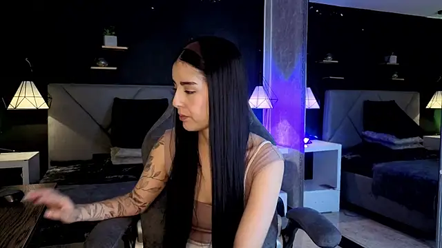 giapearl25 online show from 11.19.25