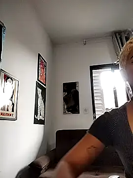 Snapshot of Helenoir chatting on 04.29.26 Helenoir online show from 04.29.26