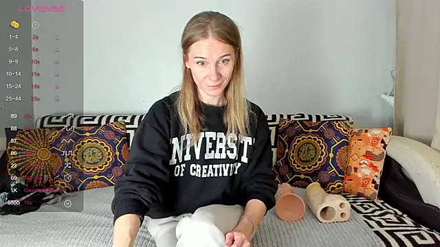 Amalia Mio online show from 11.24.25