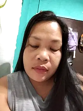 shyhotpinay 32 online show from 11.21.25