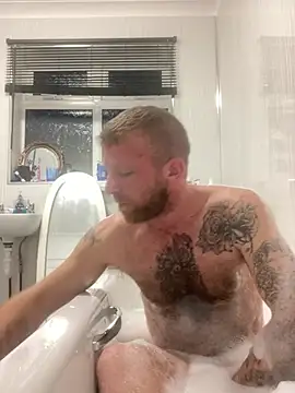 Snapshot of MrandMrsG25xx chatting on 03.02.26 MrandMrsG25xx online show from 03.02.26