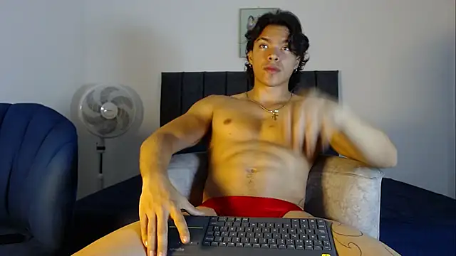 angel kyrozz online show from 02.01.26