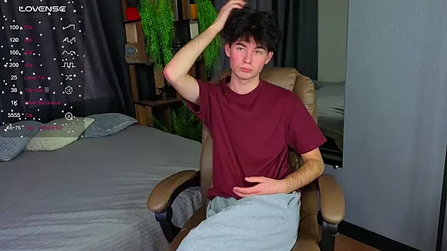 Cute Mike online show from 10.16.25