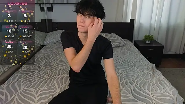 Cute Mike online show from 10.21.25