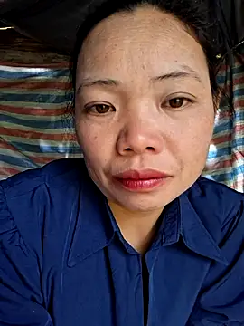 miomio-12 online show from 11.17.25