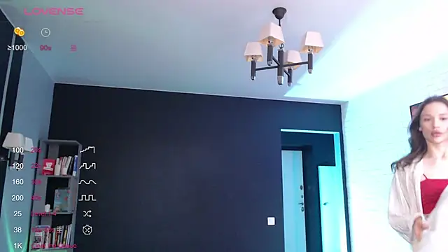 Jade Lumin online show from 10.28.25