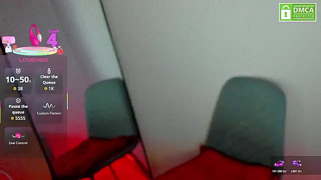 Snapshot of Daisy_Abby03 chatting on 01.14.26 Daisy Abby03 online show from 01.14.26