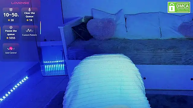 Snapshot of Daisy_Abby03 chatting on 02.07.26 Daisy Abby03 online show from 02.07.26