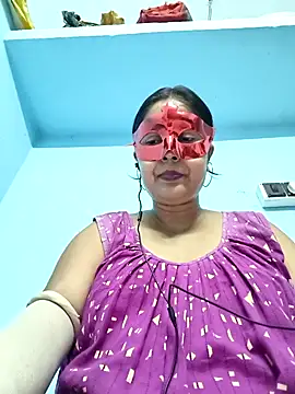 misti02 online show from 10.26.25