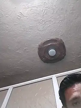 veintitres23 online show from 11.09.25