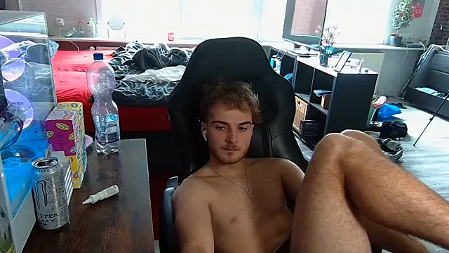 WolkenJunge2006 online show from 10.09.25