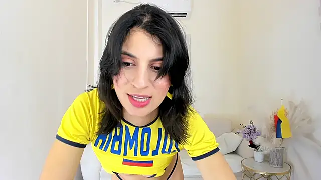 Snapshot of Liselotte_ chatting on 06.25.26 Liselotte online show from 06.25.26