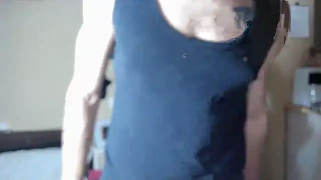 junokun22 online show from 11.17.25