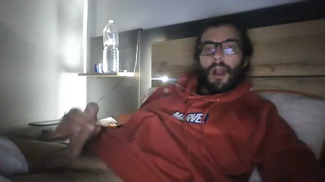 Snapshot of Arbneh69 chatting on 10.10.25 Arbneh69 online show from 10.10.25