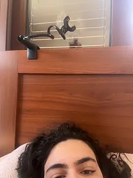 luciamaria01 online show from 11.02.25