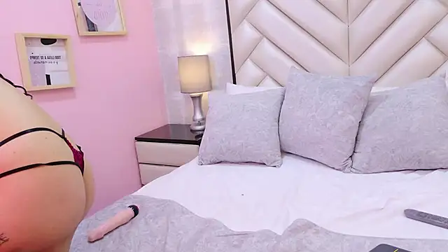 CristalShayy online show from 12.03.25