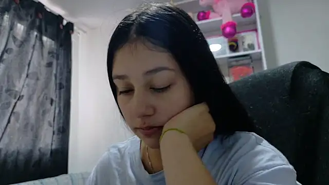 Snapshot of KOREN_JALAA chatting on 06.22.26 KOREN JALAA online show from 06.22.26