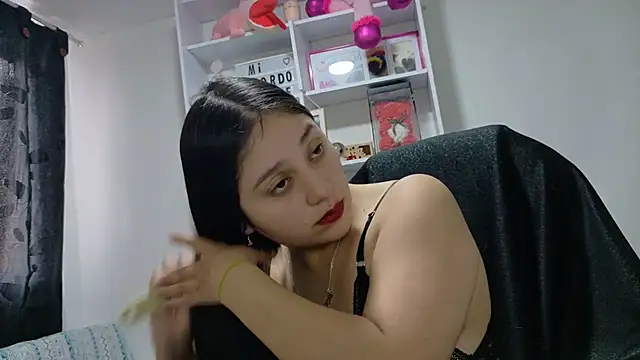 Snapshot of KOREN_JALAA chatting on 06.25.26 KOREN JALAA online show from 06.25.26