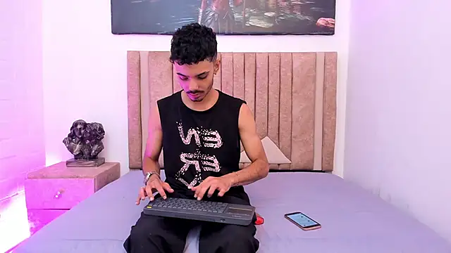 Timothe Evans online show from 10.25.25