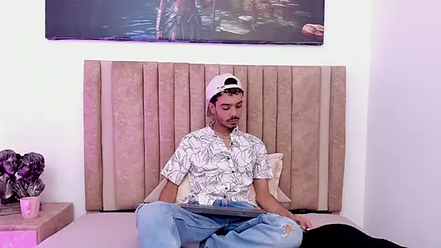 Timothe Evans online show from 12.19.25