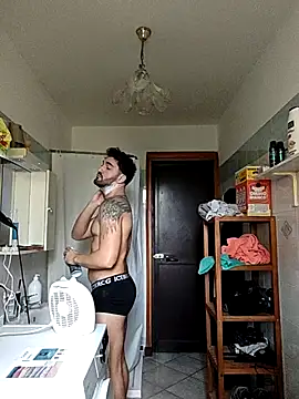 Snapshot of Al3xox02 chatting on 02.06.26 Al3xox02 online show from 02.06.26